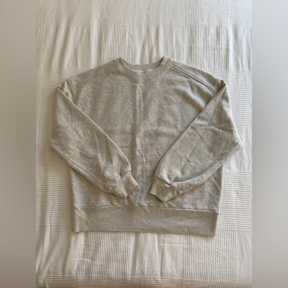 everlane sweatshirt